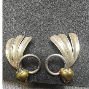 Unique Vintage Mexico 925 Signed TM Earnings With Heart Tail In Gold Plated.